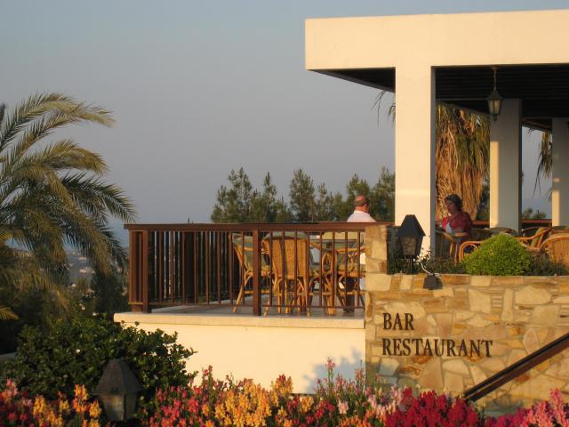 Onar Village Kyrenia  Exteriör bild